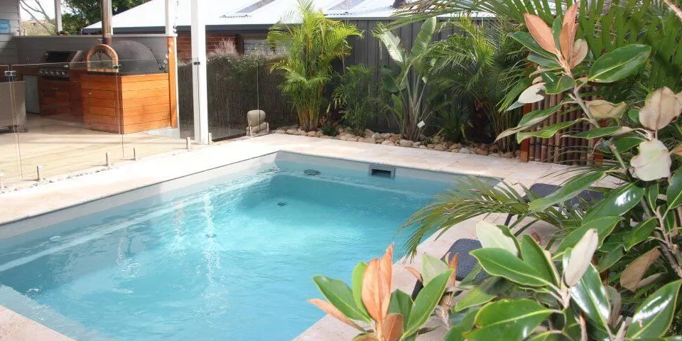 Plugs pool and Benefits of small pool: